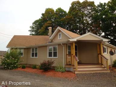 Main picture of 1671 King St