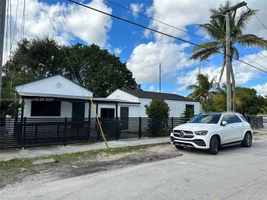 Main picture of 1186 NW 103rd St