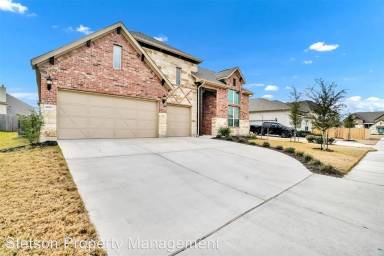 Main picture of 20513 Woodvine Ave