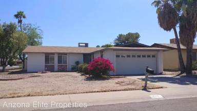Main picture of 905 W Helena Dr