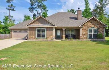 Main picture of 58 Oakwood Dr