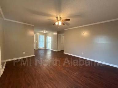 Main picture of 1423 Ascent Trl NW