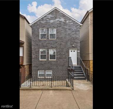 Main picture of 2631 W 23rd Pl