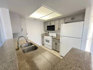 Main picture of 8070 Russell Rd Apartments
