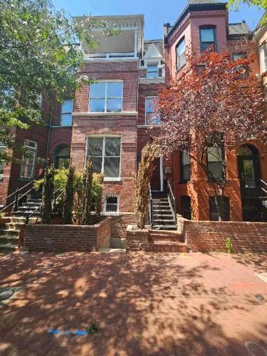 Main picture of 1104 5th St NW