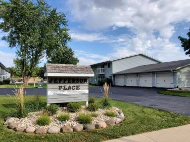 Main picture of 309 Jefferson St