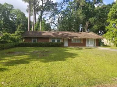 Main picture of 401 Linwood Rd