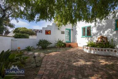 Main picture of 409 Dunemere Dr