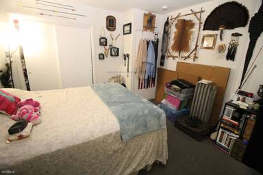 Main picture of 1706 Commonwealth Ave
