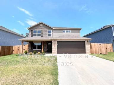 Main picture of 1720 Hermitage Dr