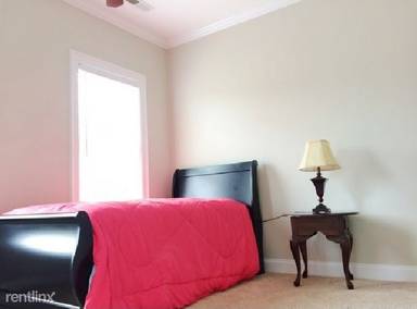 Main picture of 7709 Alexander Promenade Pl