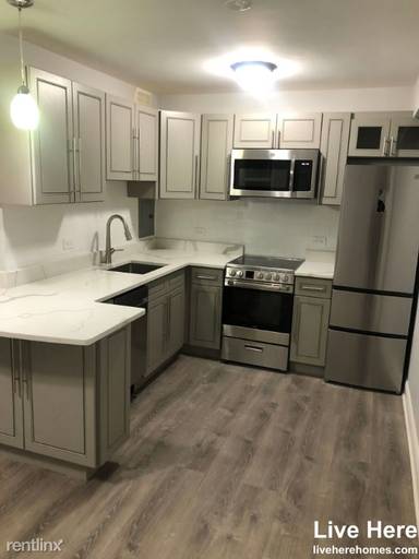 Main picture of 7710 N Sheridan Rd