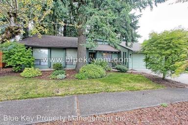 Main picture of 2112 NE 124th Ave