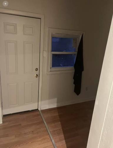 Main picture of 73 E Coulter St