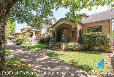 Main picture of 2324 NE 9th Ave