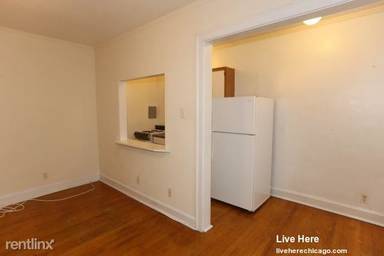 Main picture of 3345 N Marshfield Ave