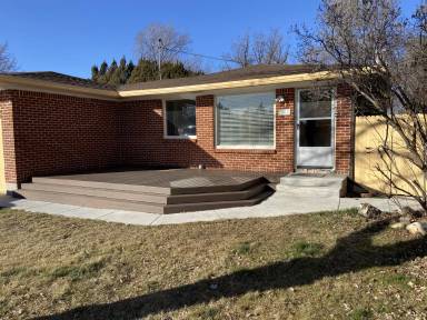 Main picture of 2517 S Pond St