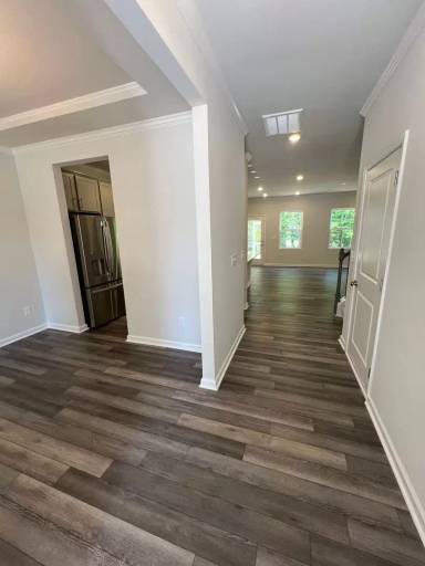 Main picture of 413 Willard Woods