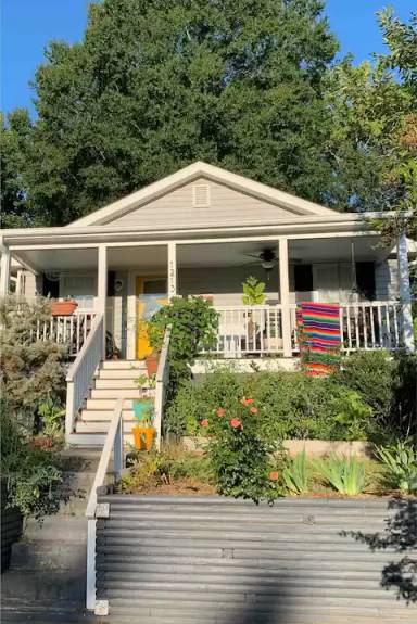 Main picture of 1213 Berkeley St