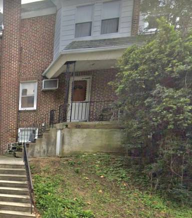 Main picture of 224 Laurel Rd