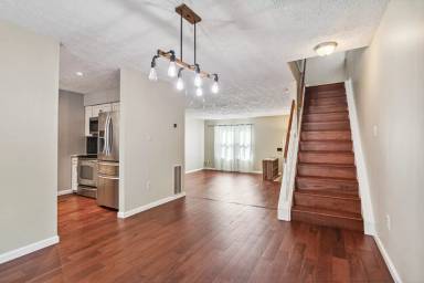 Main picture of 14512 Mayfair Dr