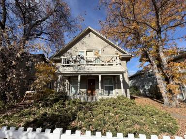 Main picture of 2027 Arapahoe Avenue - 4