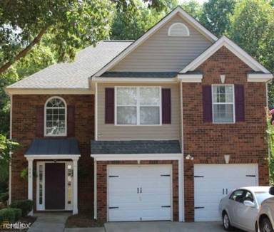Main picture of 332 Jasmine Dr