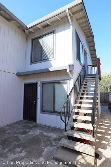 Main picture of 1235 Orchard Ave
