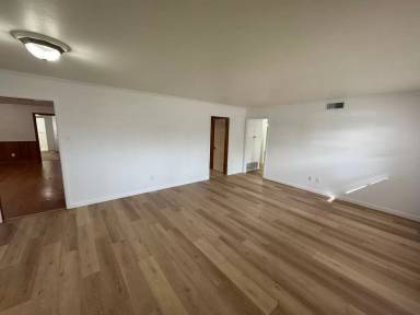 Main picture of 3508 42nd St