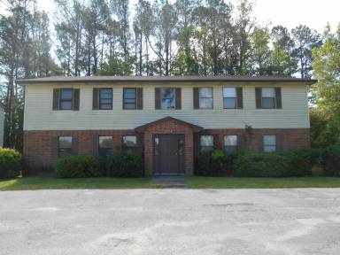 Main picture of 2502 Commerce Rd