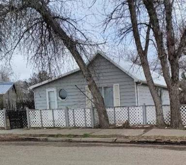 Main picture of 324 Blaine St