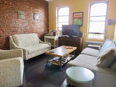Main picture of 144 17th St