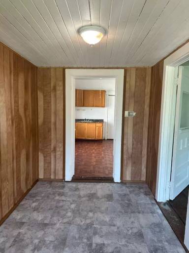 Main picture of 611 E 125th St