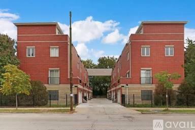 Main picture of 4549 N Central Ave