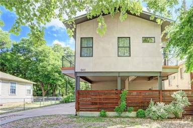 Main picture of 602 W North Loop Blvd