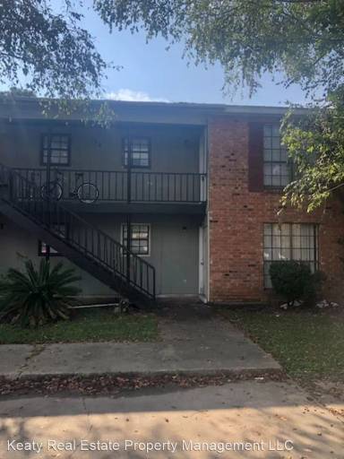 Main picture of 136 Hummingbird Ln