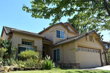 Main picture of 8700 Shasta Lily Dr