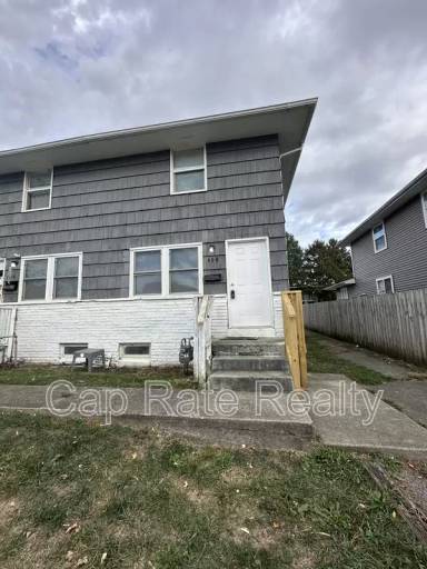 Main picture of 438 S Napoleon Ave