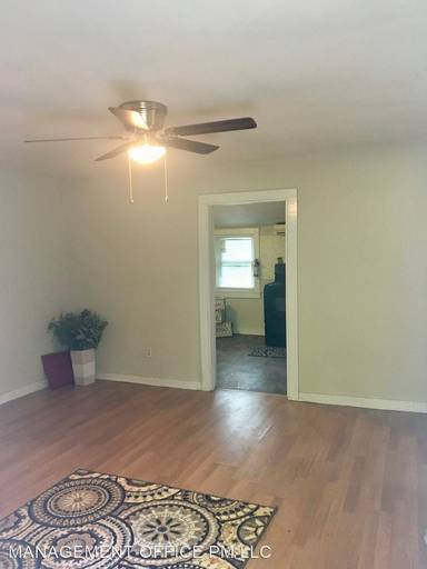 Main picture of 310 Carson Dr