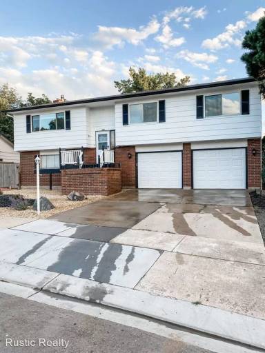 Main picture of 1185 Applewood Dr