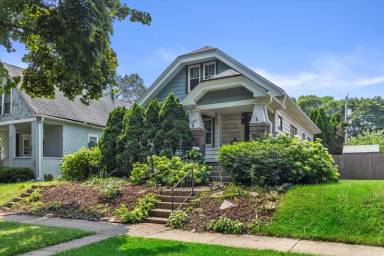 Main picture of 5561 N 39th St