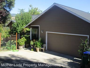 Main picture of 17313 Valley Oak Dr