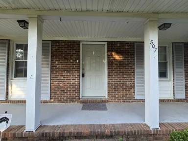 Main picture of 807 Miller Ave