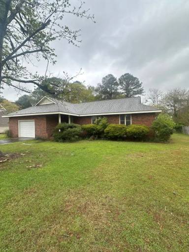 Main picture of 212 Rockledge Rd