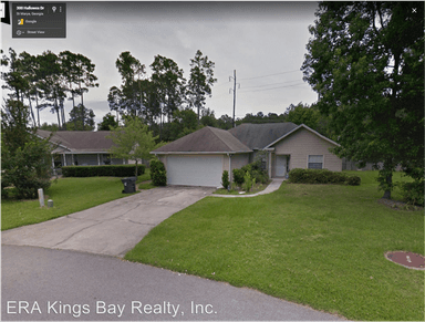 Main picture of 335 Hallowes Dr E