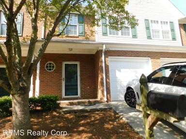 Main picture of 2039 Lennox Square Rd