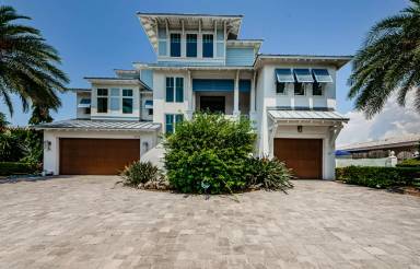 Main picture of 2242 Donato Dr