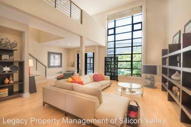 Main picture of 350 E Mission St