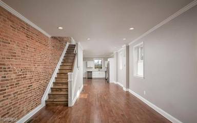 Main picture of 27 S Highland Ave