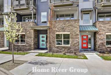 Main picture of 469 E Trackstand Ln